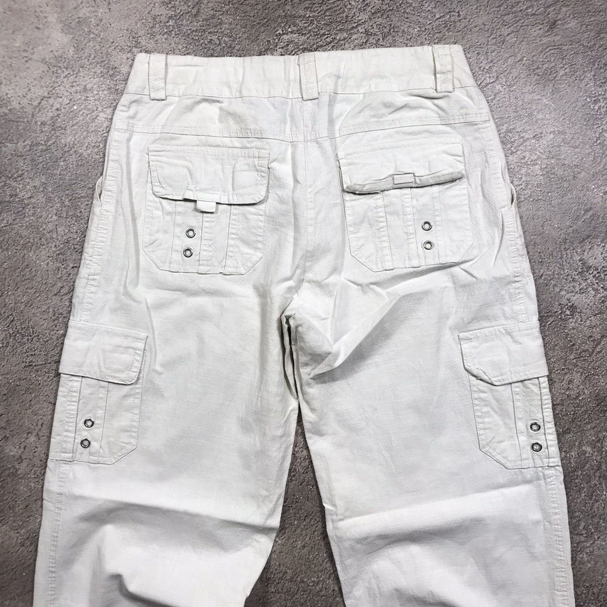 Vintage Vintage Y2K Baggy Cargo Pants Cream Relaxed Fit Streetwear 2 Size 27" / US 4 / IT 40 - 7 Thumbnail