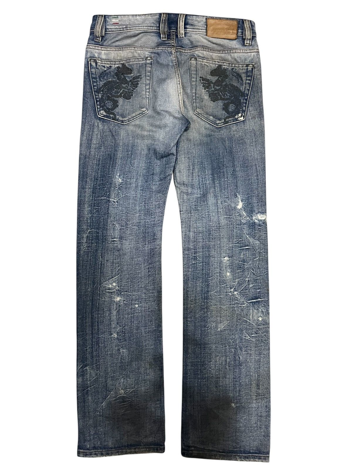 Diesel 💥Grailed Sale💥 Diesel Sukajan Motive Embroidery Jeans Size US 32 / EU 48 - 1 Thumbnail
