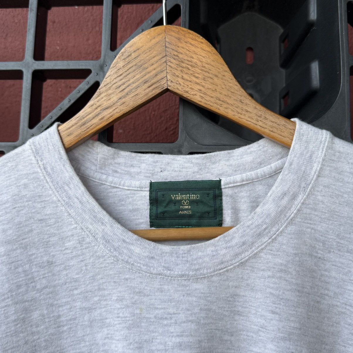 Valentino Valentino Anies Embroidery Colourful Luxury Basic Tee Size US L / EU 52-54 / 3 - 9 Thumbnail