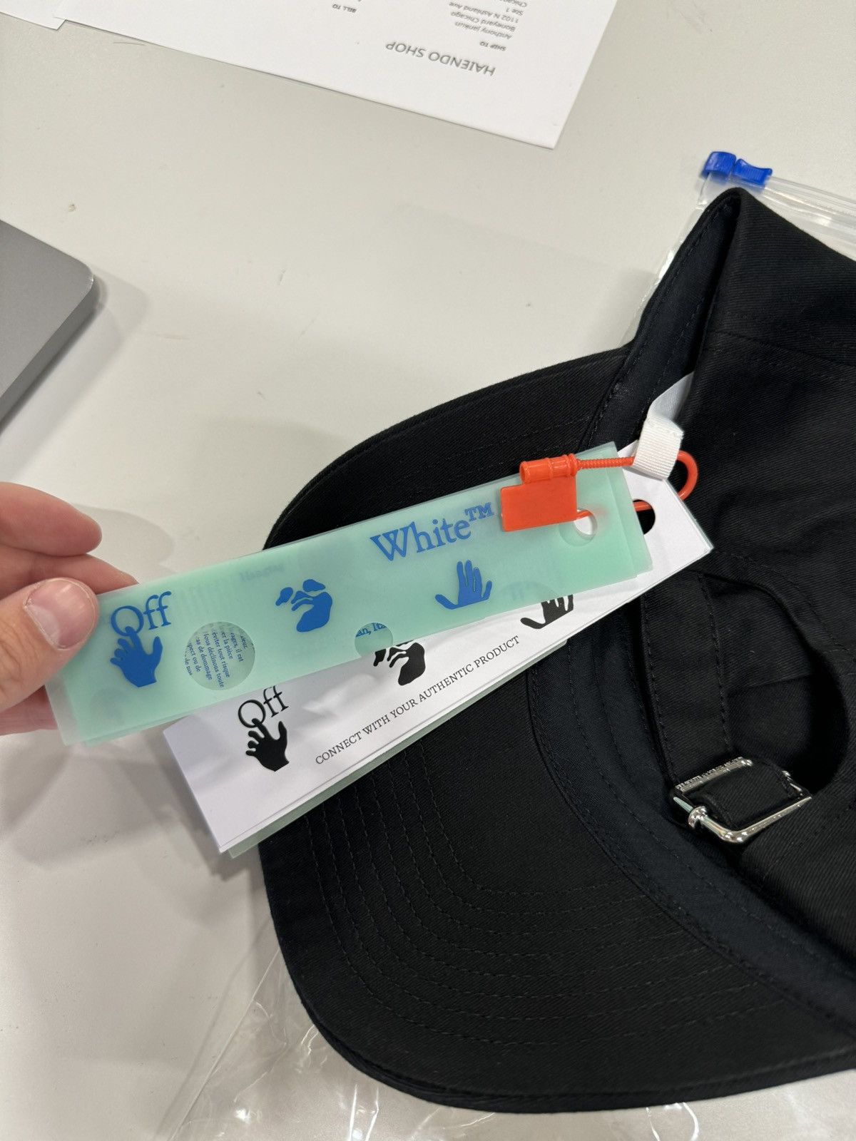 Off-White Off-White Arrow Embroidery Baseball Cap NEW 350$ Size ONE SIZE - 4 Thumbnail