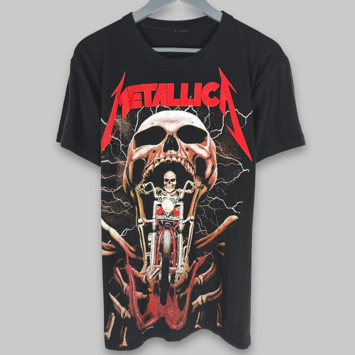 Band Tees Vintage 2003 Metallica Skull Motorcycle Euro T Shirt Size US L / EU 52-54 / 3 - 1 Thumbnail