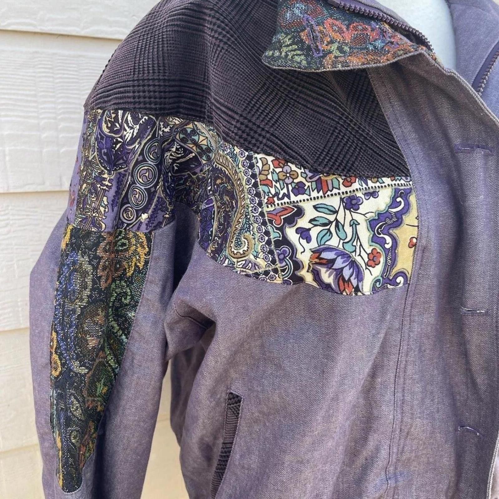 Other 90s bomber jacket and buttons #streetwear #boho Size M / US 6-8 / IT 42-44 - 2 Thumbnail