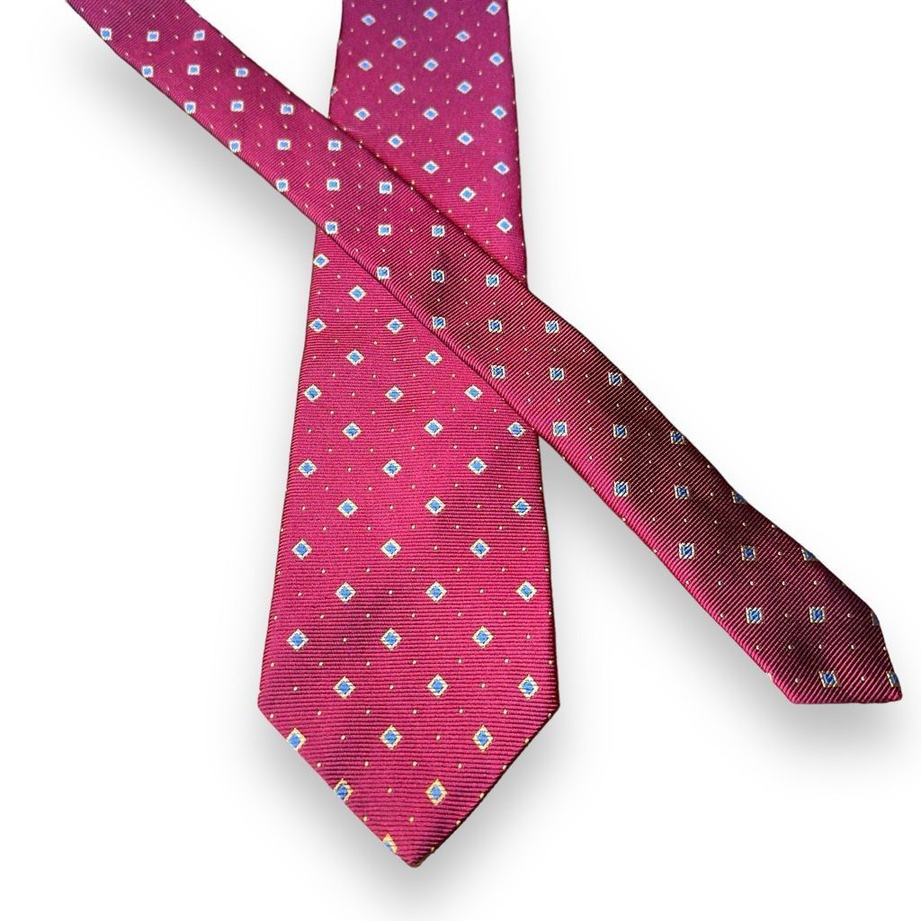 Brooks Brothers Brooks Brothers Crimson Red Square Print Handmade Silk Tie Size ONE SIZE - 1 Thumbnail