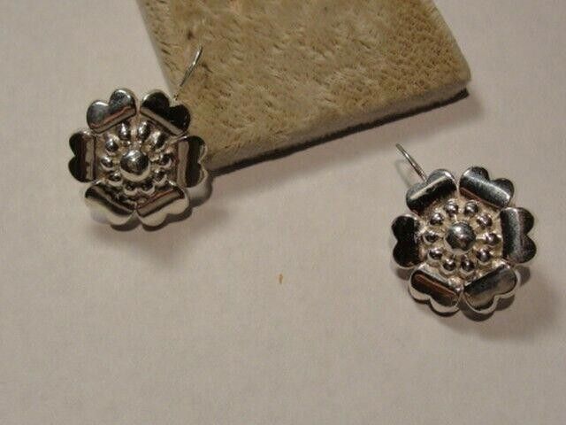 Handmade Sterling Silver Victorian Inspired Flower Drop Earrings Size ONE SIZE - 2 Thumbnail
