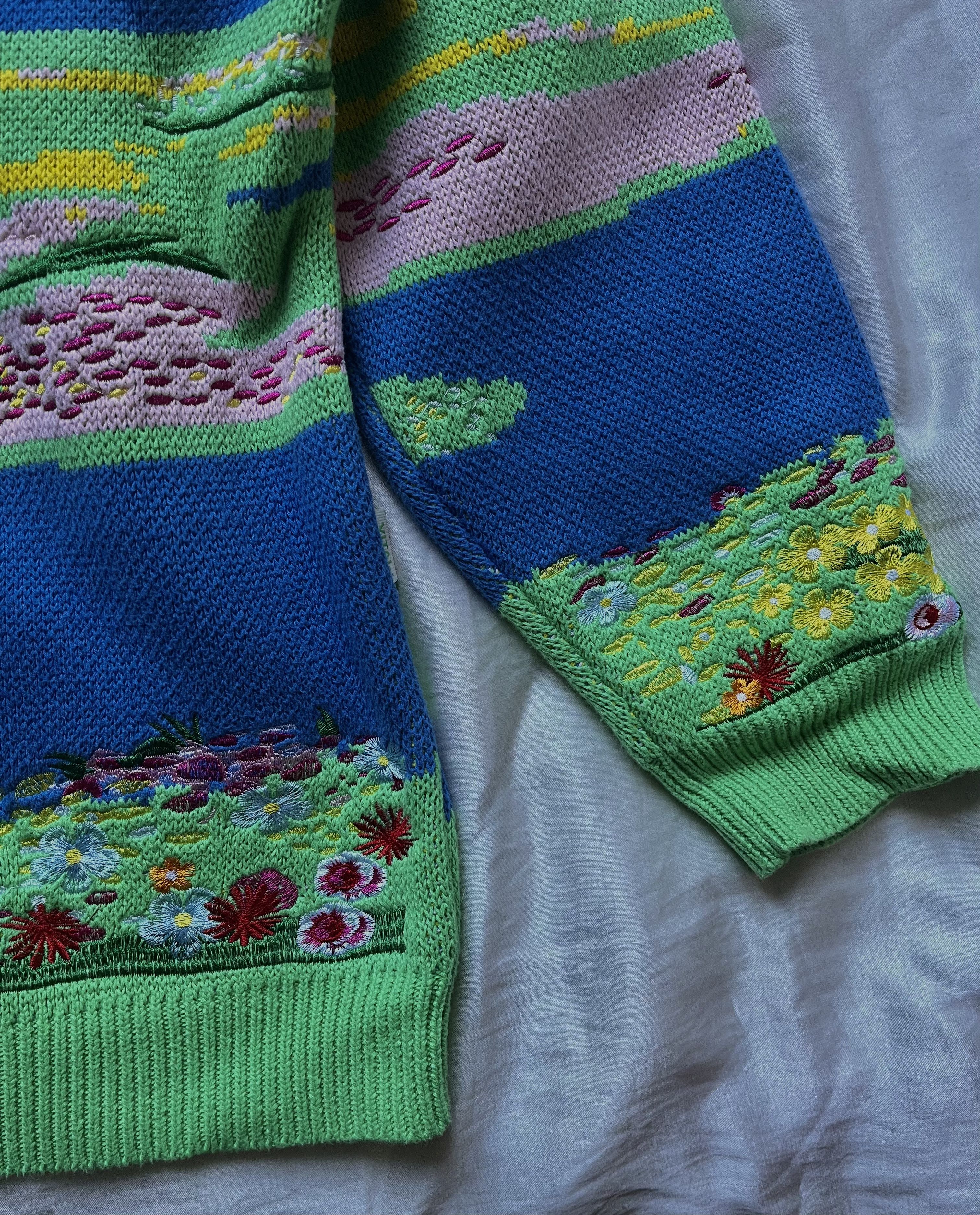 YITAI Secret garden Embroidery Sweater Size US S / EU 44-46 / 1 - 5 Thumbnail