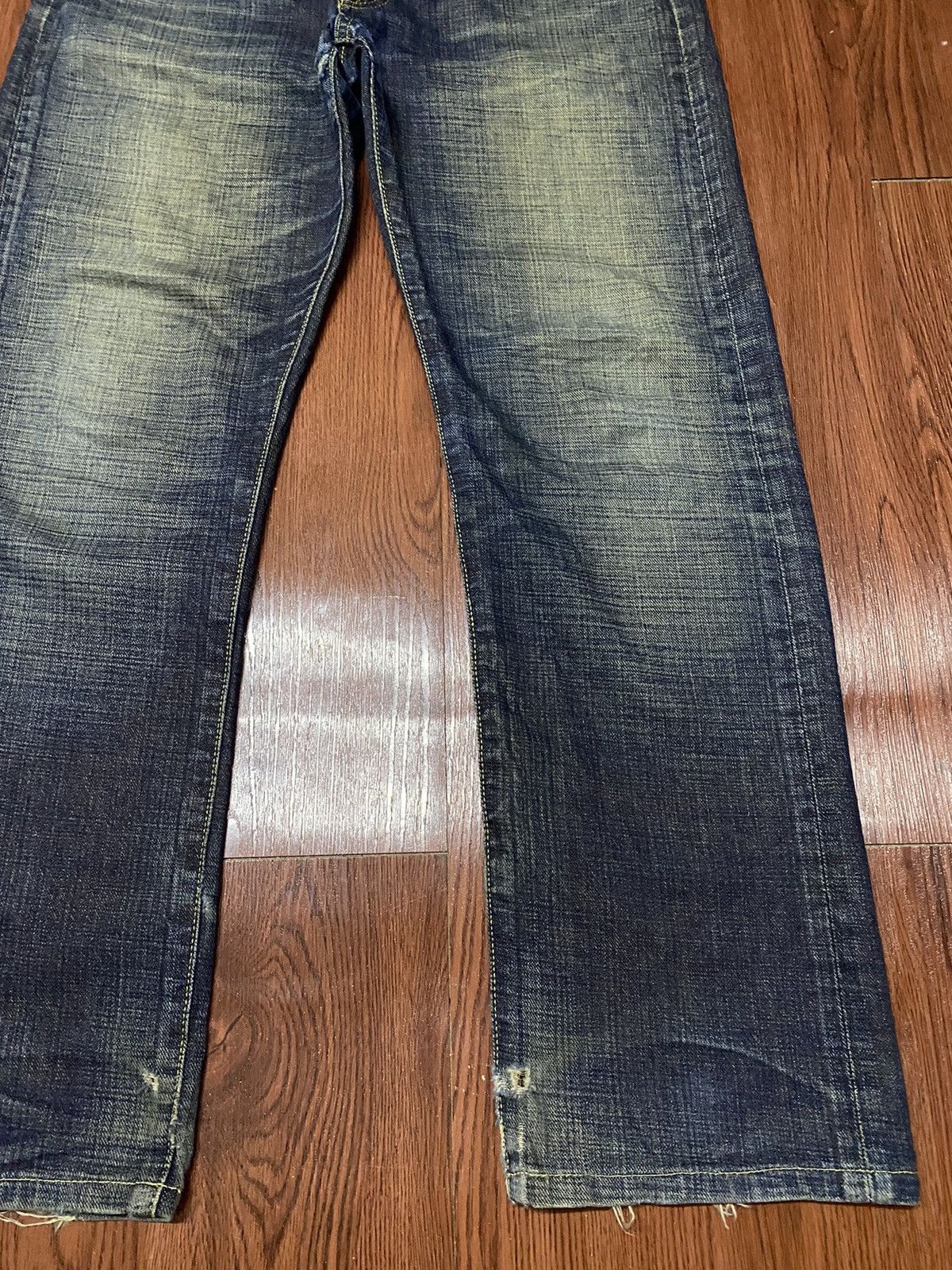 Japanese Brand Vintage Japanese Brand Blues Faded Loose Denim Jeans Size US 33 - 6 Thumbnail