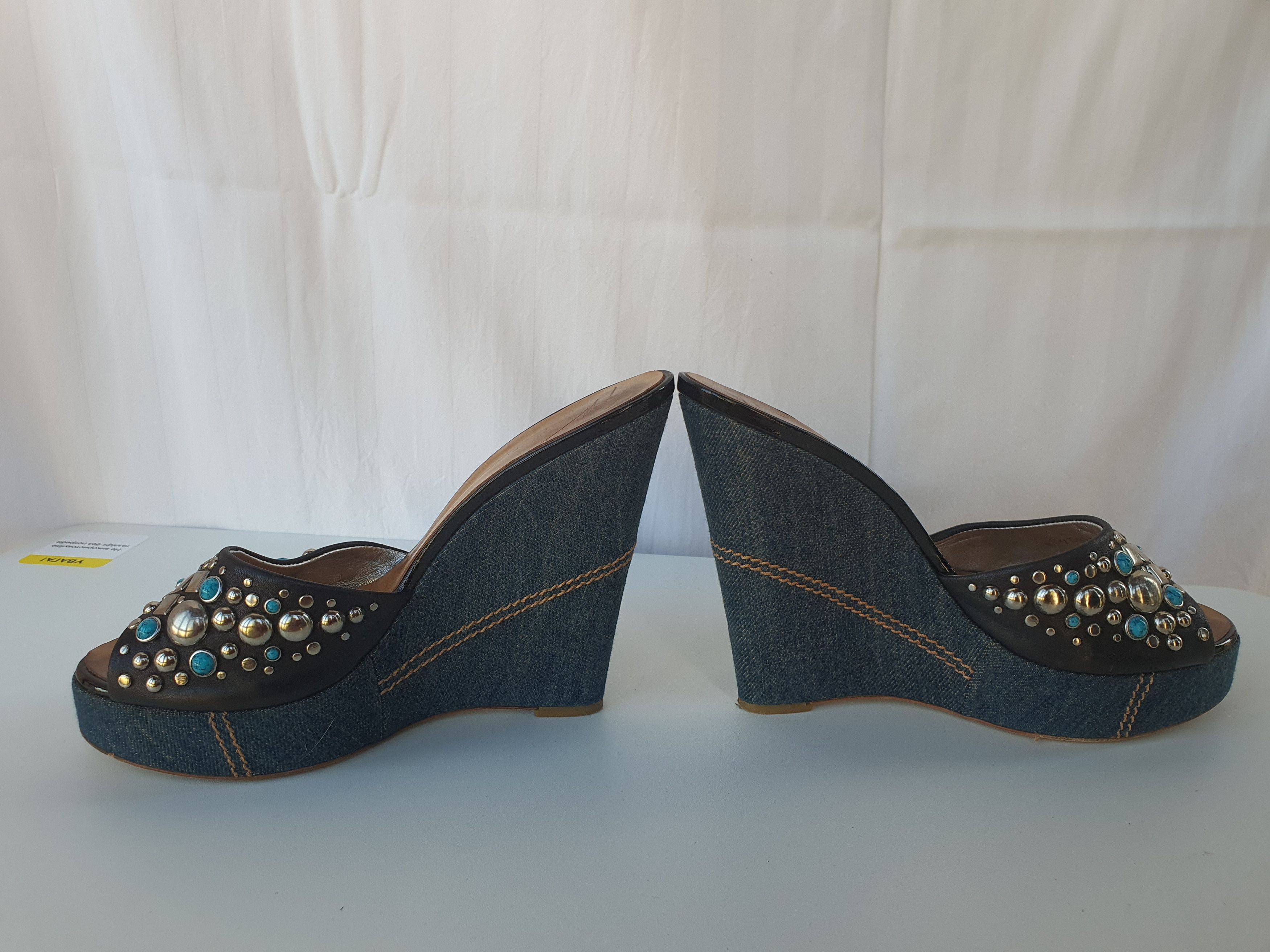 Giuseppe Zanotti Exclusive sandals by Giuseppe Zanotti Design Size US 10.5 / IT 40.5 - 2 Thumbnail
