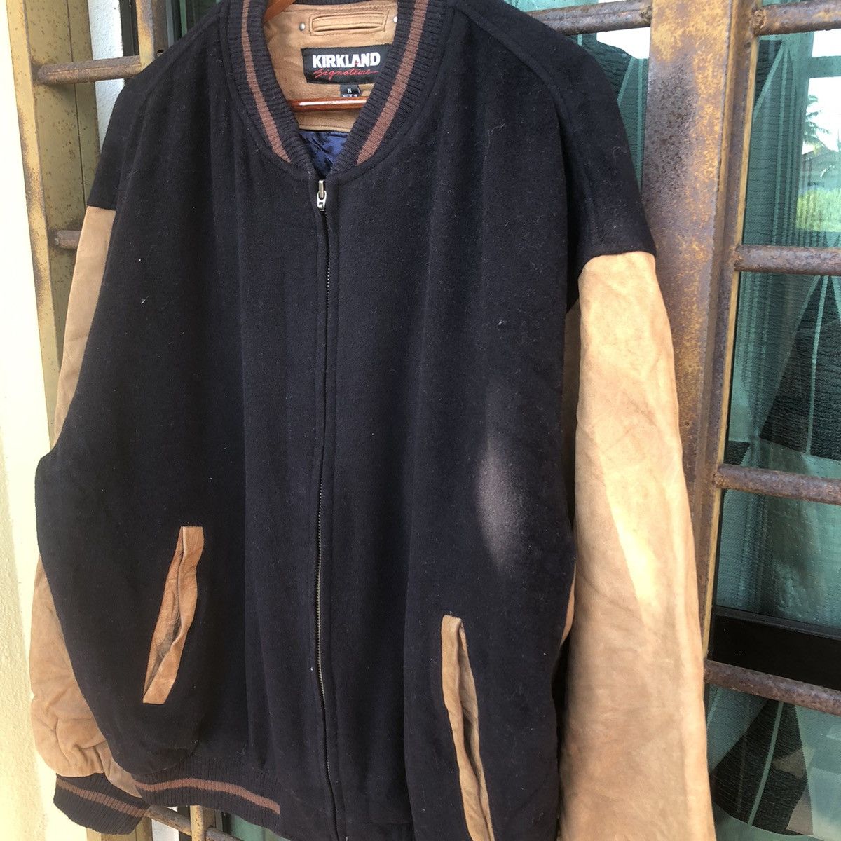 Kirkland Signature Kirkland Varsity Leather Sleeve Size US M / EU 48-50 / 2 - 3 Thumbnail