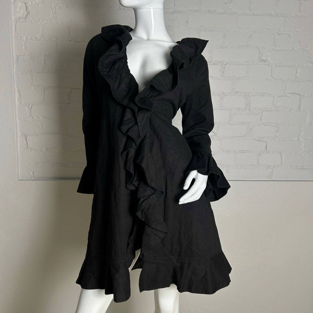 Vintage Avant-garde vintage ruffled coat Size S / US 4 / IT 40 - 5 Thumbnail
