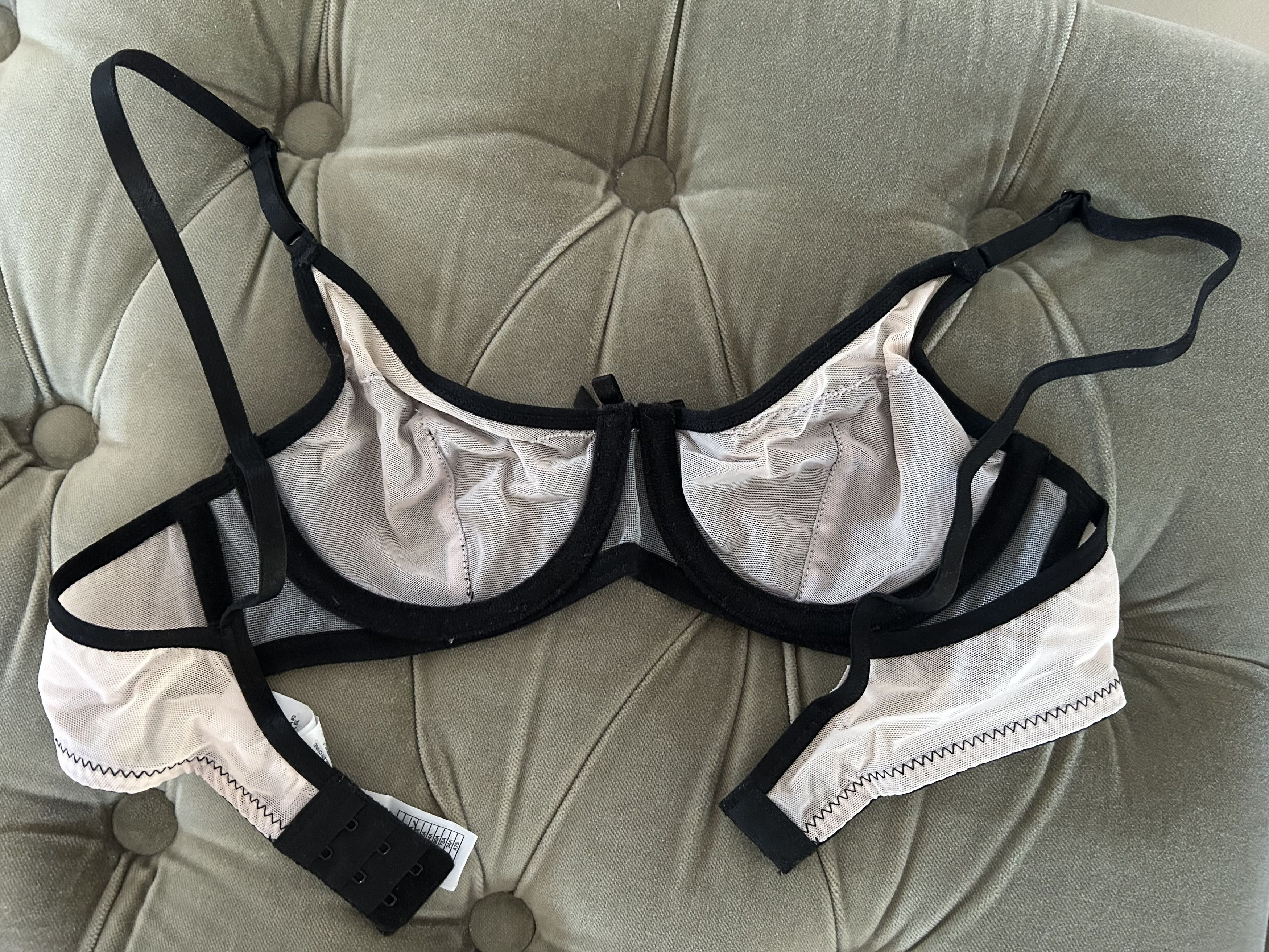 Forever 21 Forever 21 Black Lace Bra Beige Lined 34A Size ONE SIZE - 5 Thumbnail