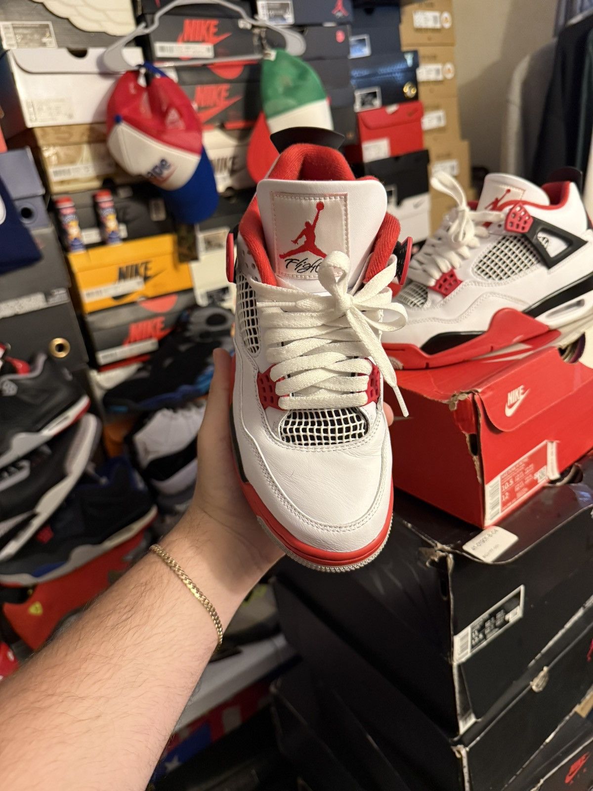 Jordan Brand Jordan retro 4 fire red size 5M mens Size US 5 / EU 37 - 2 Thumbnail