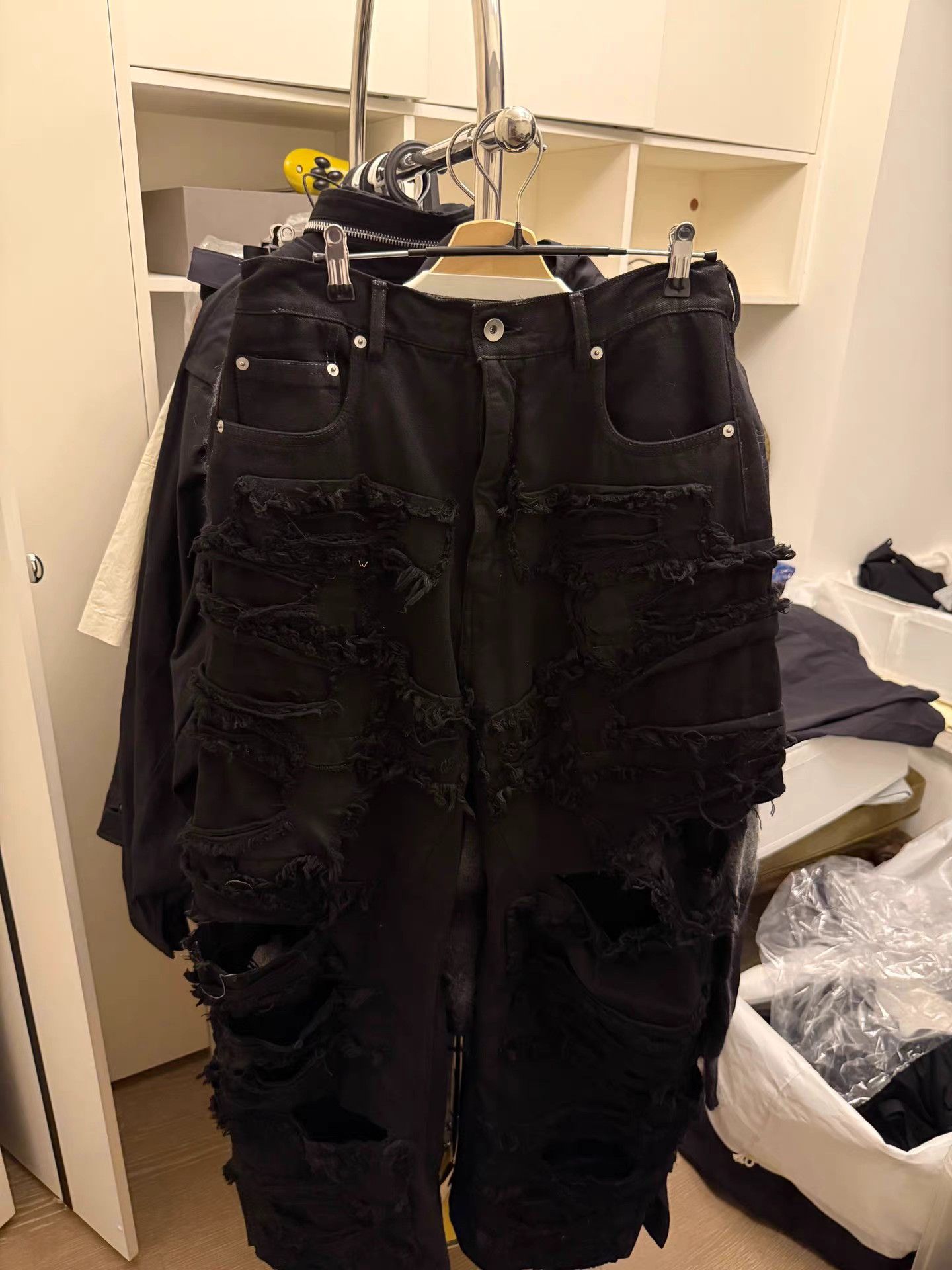 Rick Owens Rick Owens Destroyed Distressed Jeans K27 Size US 33 - 1 Thumbnail