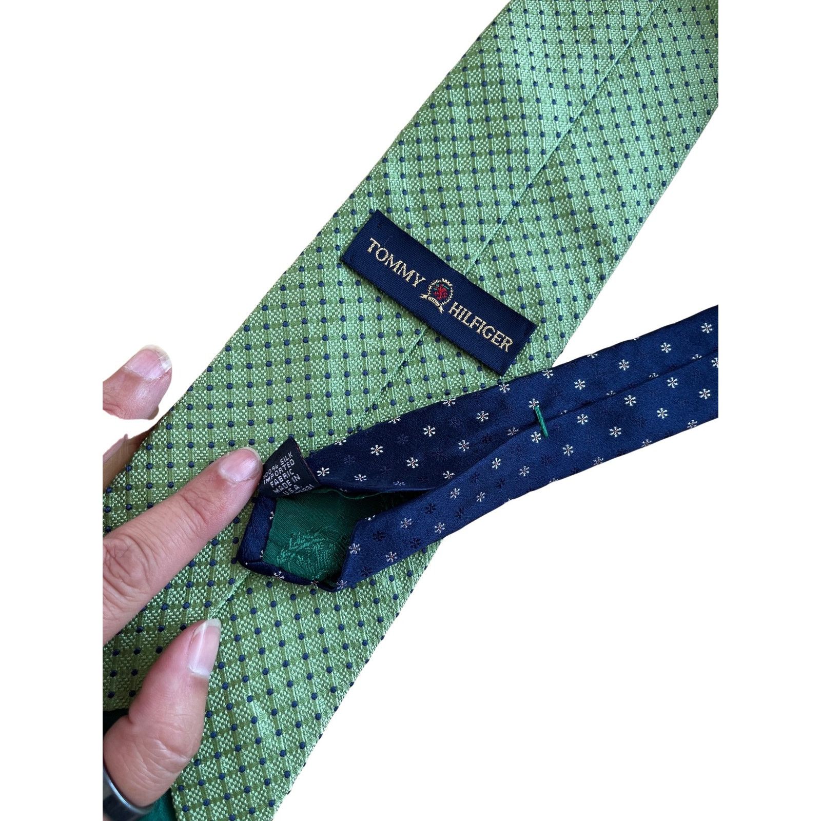 Tommy Hilfiger Vintage Tommy Hilfiger Green 90s Silk Necktie Size ONE SIZE - 4 Thumbnail