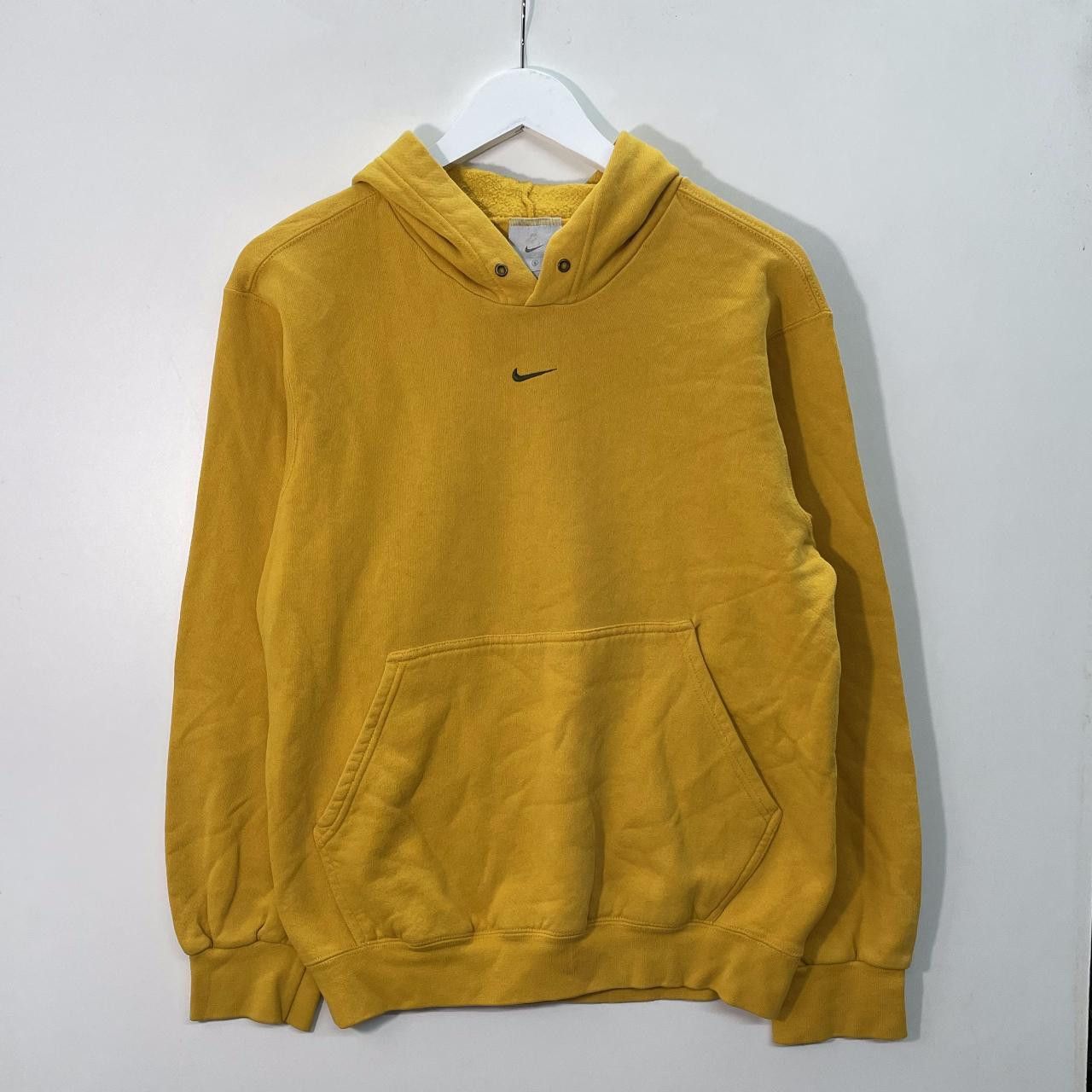 Nike Nike Men's Yellow Sweatshirt Size US S / EU 44-46 / 1 - 1 Thumbnail