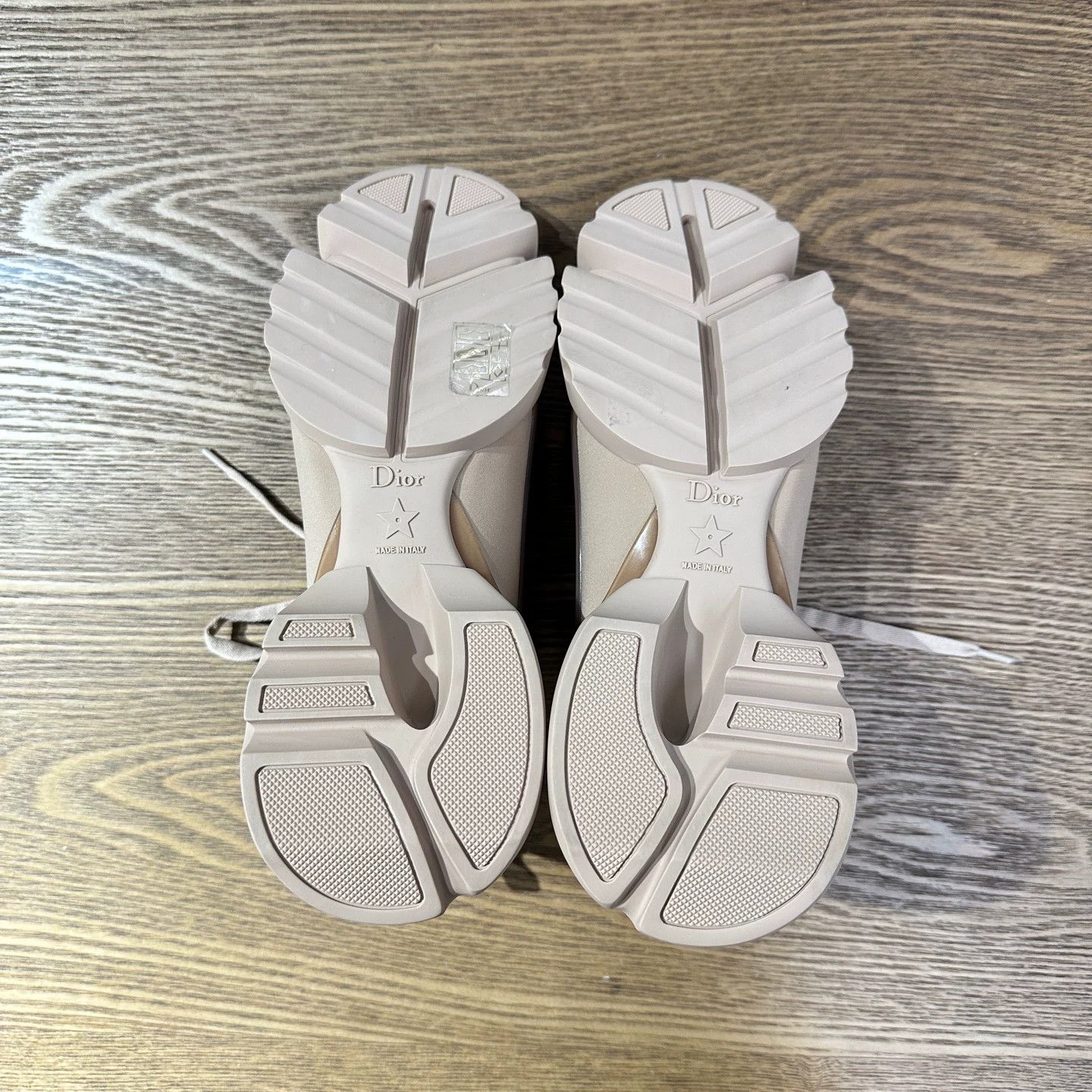 Dior Dior Jan1035 Nude Dad Shoe 38 Size US 7 / IT 37 - 6 Thumbnail