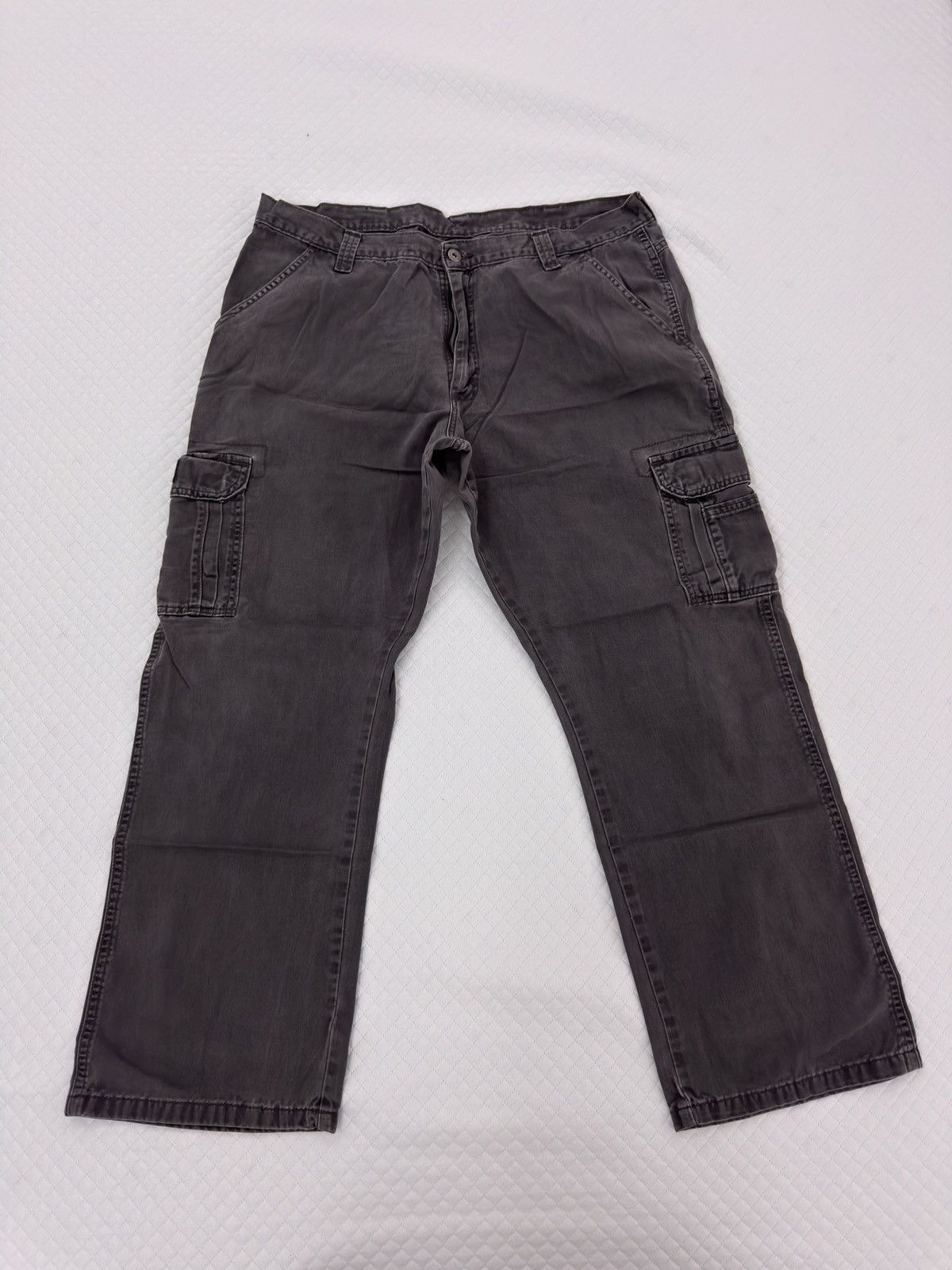 Wrangler vintage wrangler cargo pants Size US 38 / EU 54 - 1 Thumbnail