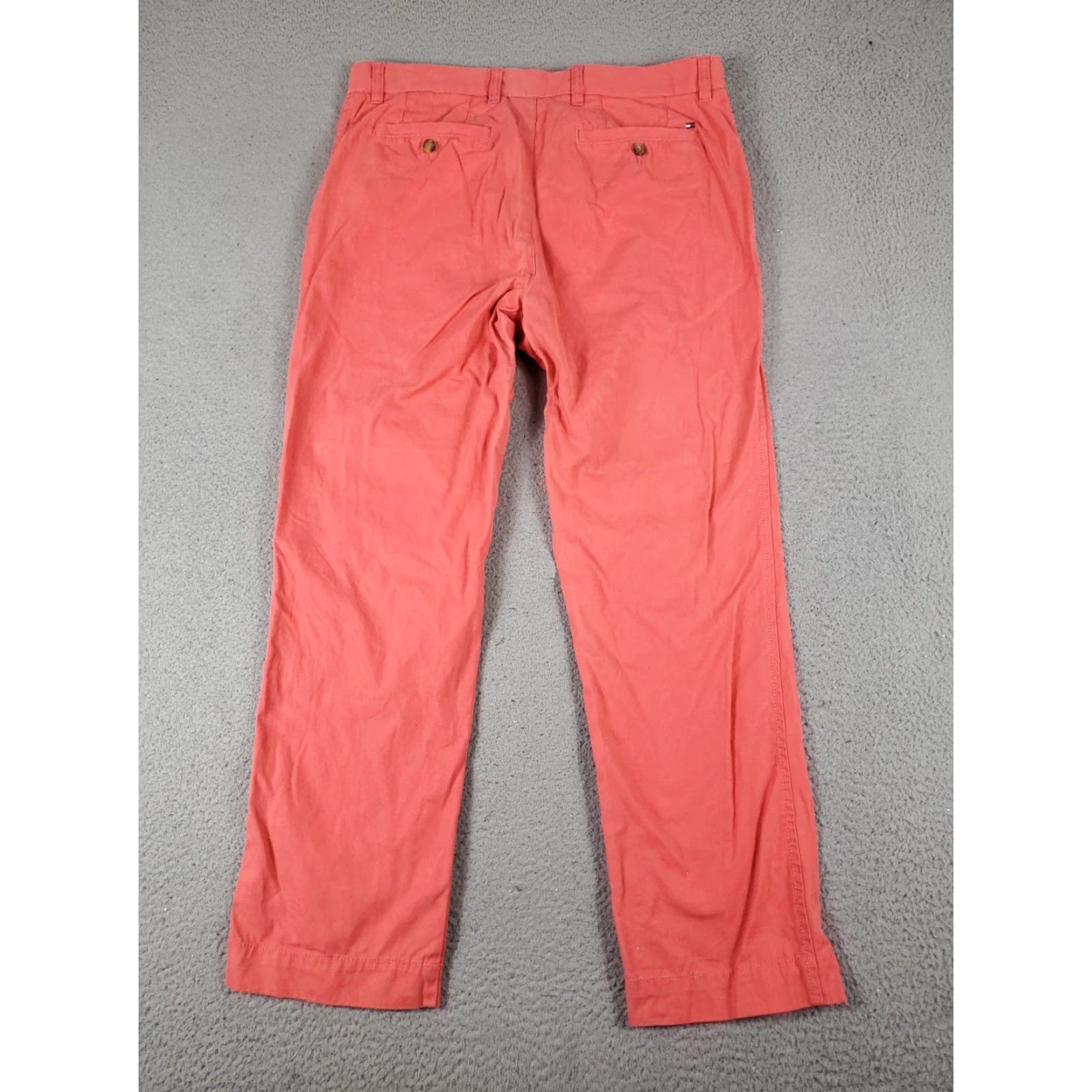 Tommy Hilfiger VINTAGE Tommy Hilfiger Pants Men 34x30 Chino Flat Front Casual Button Zip Pink Cotton Size US 34 / EU 50 - 6 Thumbnail