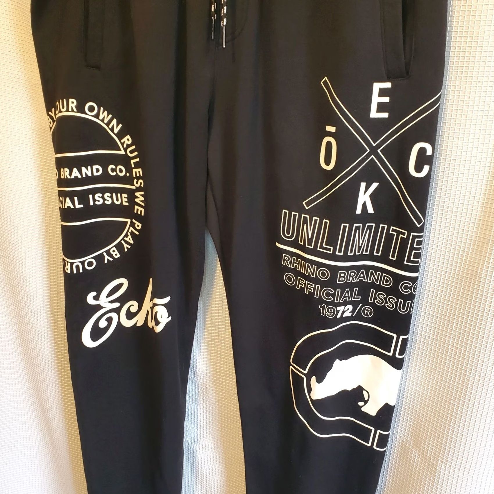 Ecko Unltd. VINTAGE Ecko Unltd Sweatpants Mens XL Regular Black White Solid Wrap Logo Pockets Drawstring Inseam 30" Size US 36 / EU 52 - 3 Thumbnail