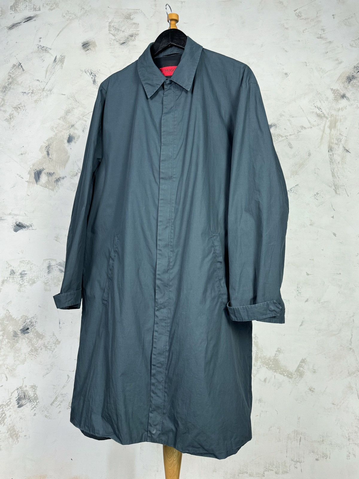 Hugo Boss Vintage Hugo Boss Trench Coat Size XL - XXL Size US XXL / EU 58 / 5 - 1 Thumbnail