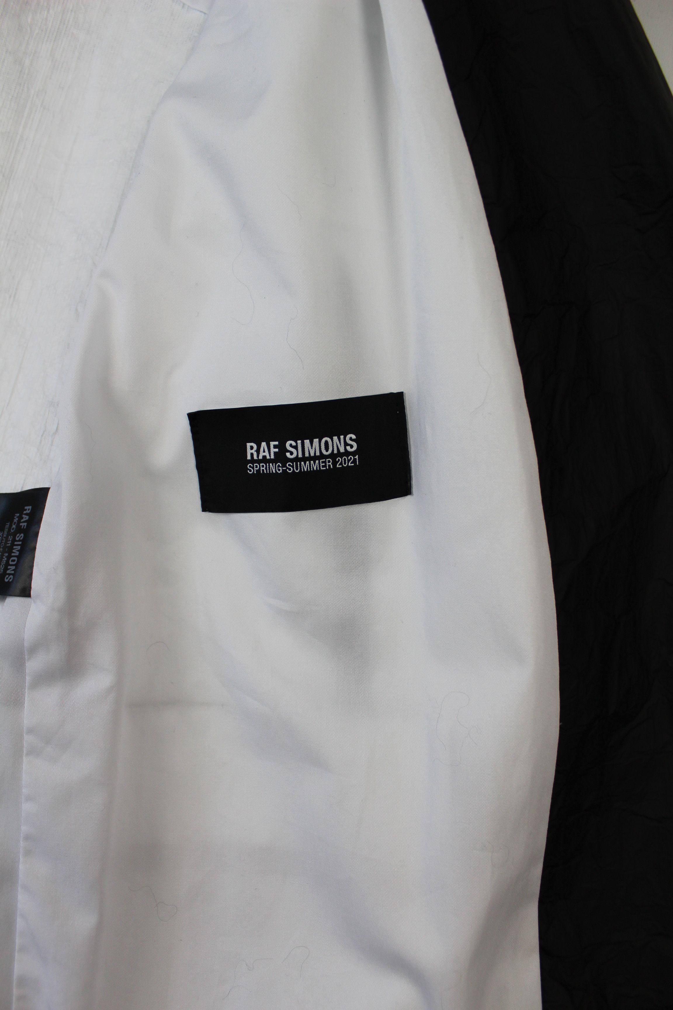 Raf Simons Raf Simons SS21 Black Technical Nylon Oversized Blazer EU44 Size US S / EU 44-46 / 1 - 9 Thumbnail