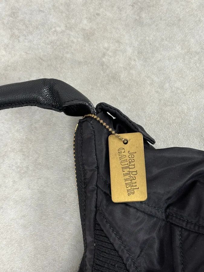 Jean Paul Gaultier 2000s Jean Paul Gaultier Black Nylon Multi-Pocket Hobo Bag Size ONE SIZE - 9 Thumbnail