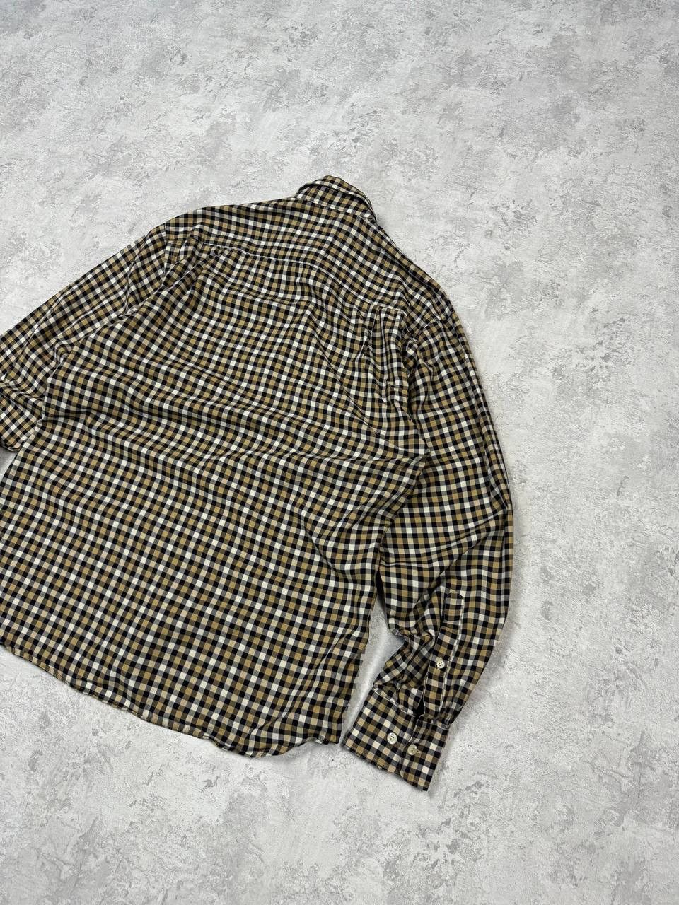 Burberry Vintage Burberrys button-up Shirt Size 38 Size US L / EU 52-54 / 3 - 9 Thumbnail