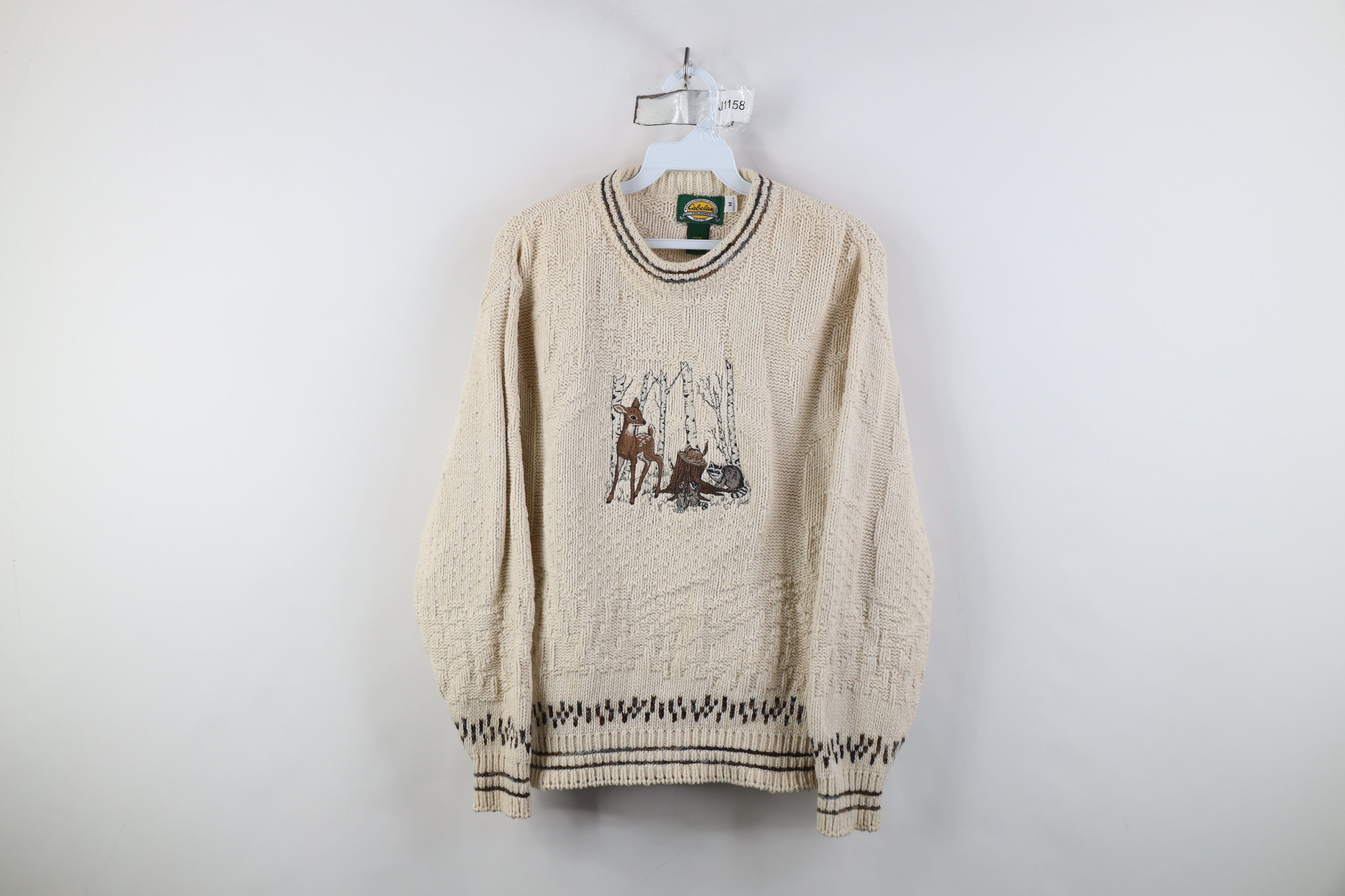 Cabelas Vintage 90s Cabelas Deer Raccoon Knit Sweater Cream USA Size M / US 6-8 / IT 42-44 - 1 Thumbnail