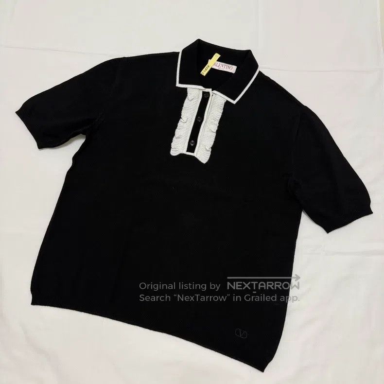 Valentino Valentino Knitted short sleeves Size XL / US 12-14 / IT 48-50 - 1 Thumbnail