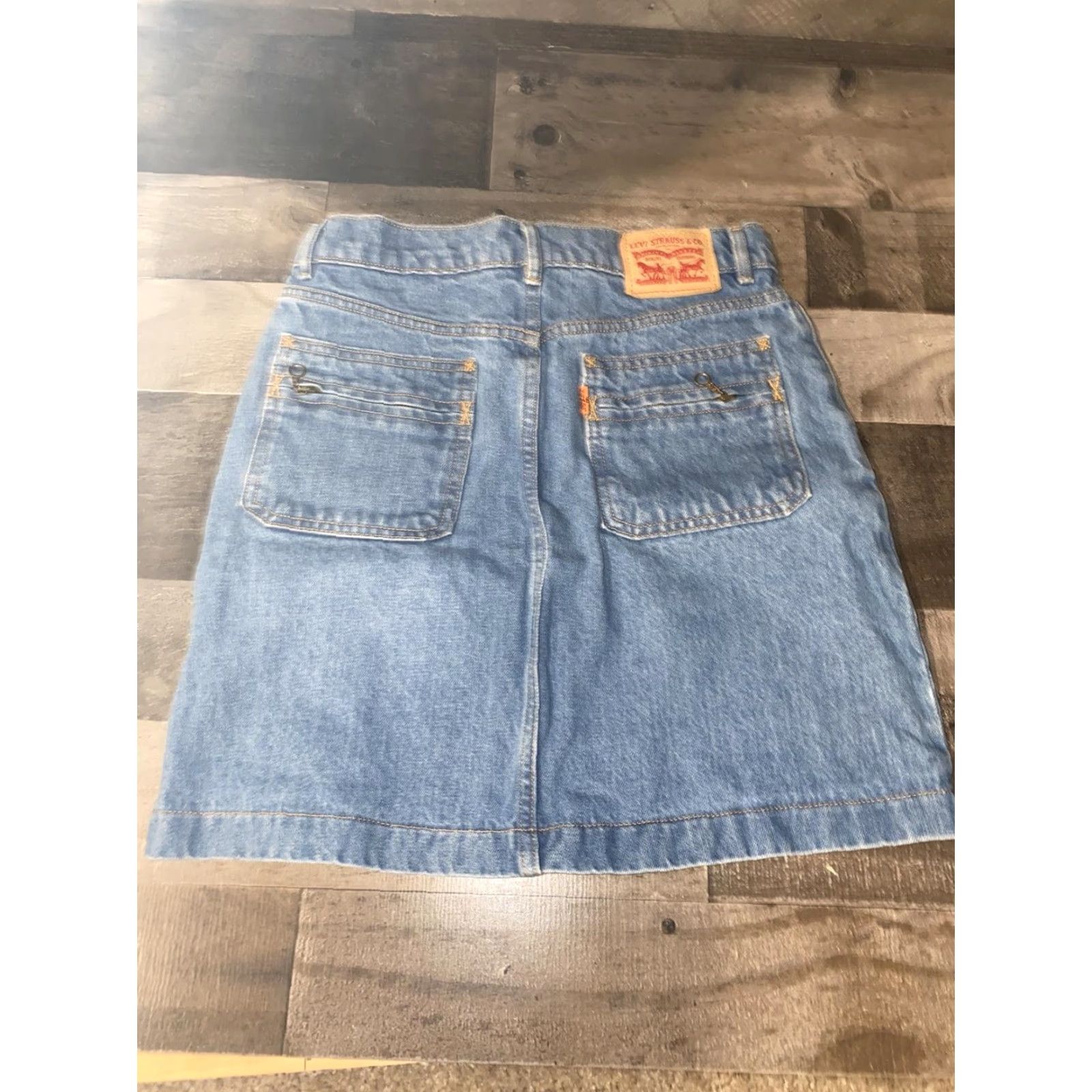 Levi's Levi's Women's Skirt A Line Denim Mini Cotton Blue 25 Pockets Zipper Regular Short Vintage No Mens Womens Girls Size 42" / US 20 - 3 Thumbnail