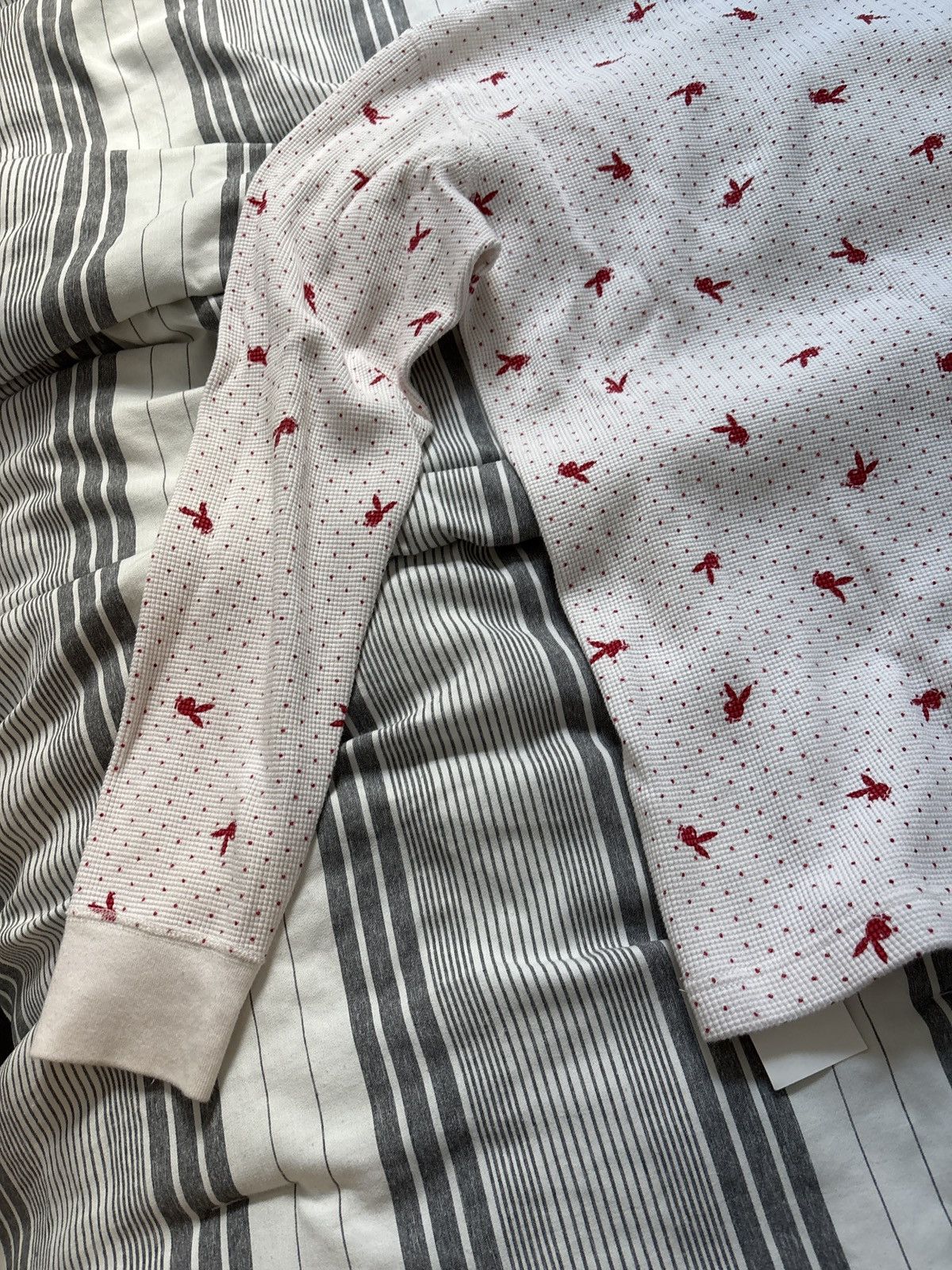 Supreme Supreme playboy long sleeve Size US M / EU 48-50 / 2 - 2 Thumbnail