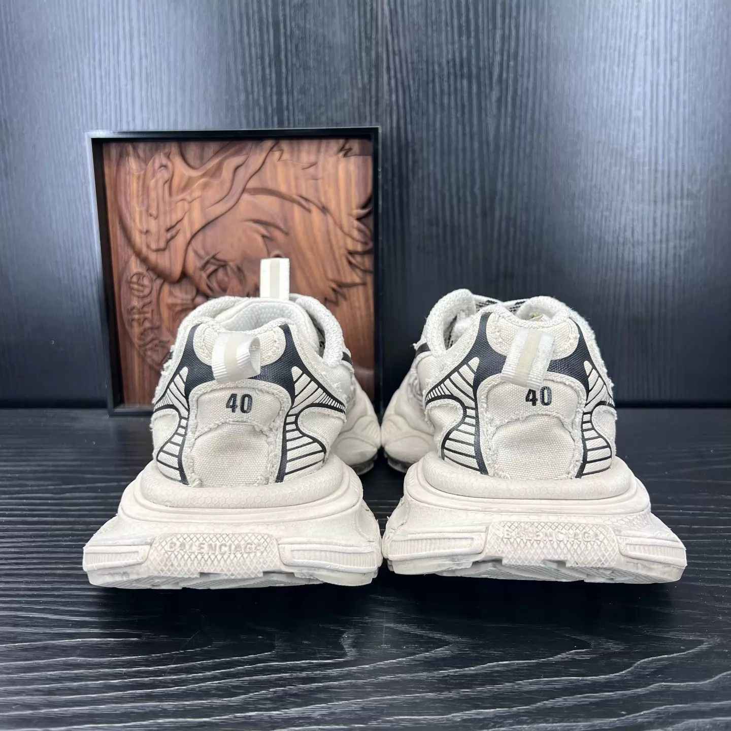 Balenciaga Balenciaga 3XL Gray White Size 40 Size US 7 / EU 40 - 6 Thumbnail