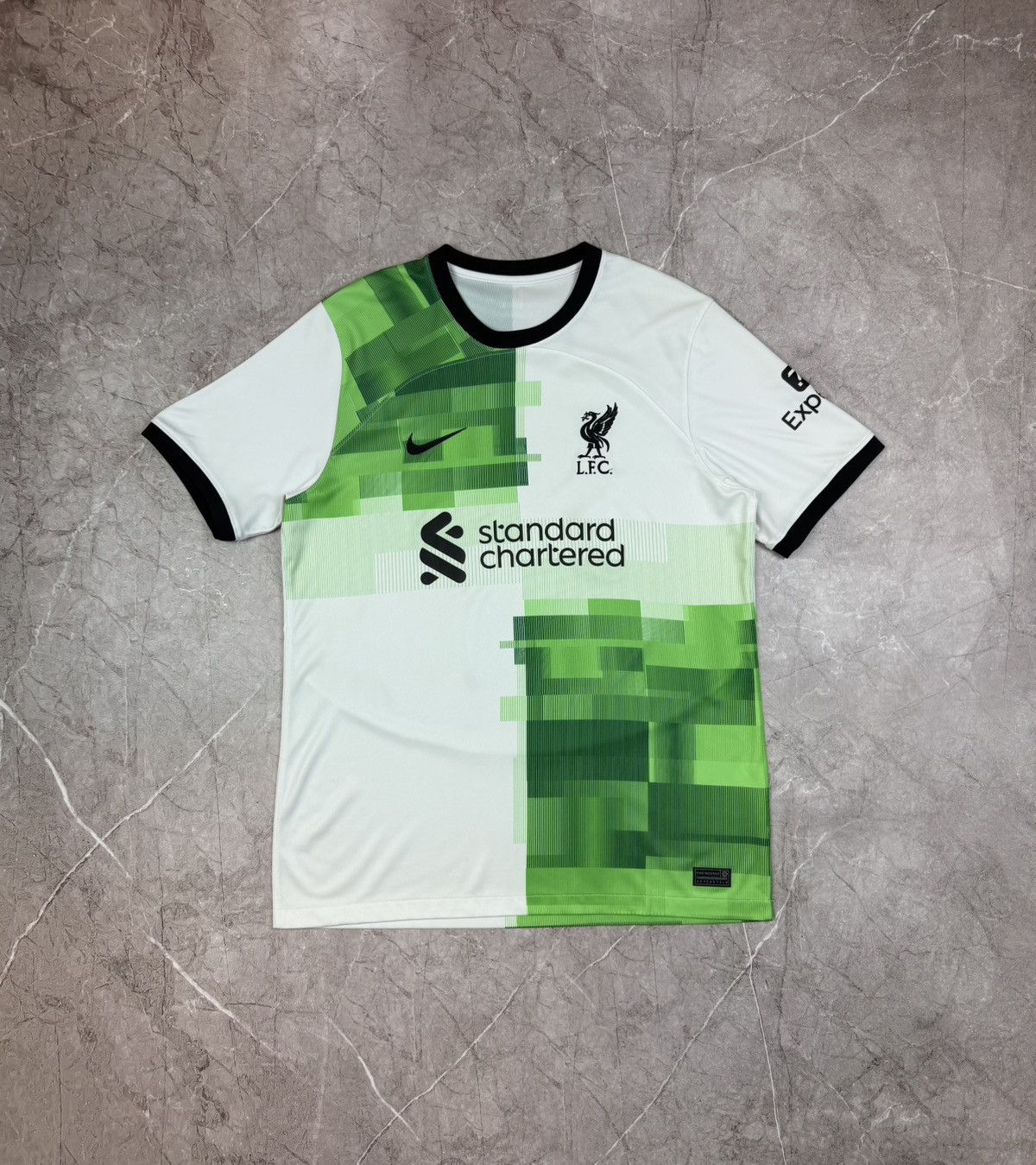 Nike Nike Liverpool Home Shirt Football jersey Size US L / EU 52-54 / 3 - 1 Thumbnail