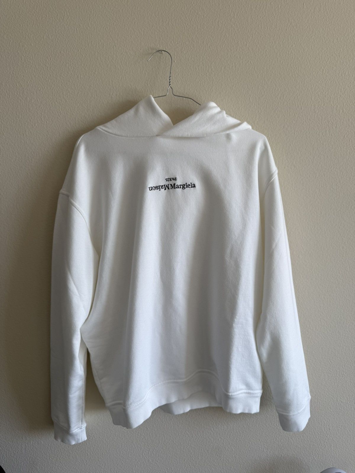 Maison Margiela Upside down ロゴ パーカー ホワイト Maison Margiela - Upside down logo hooded sweatshirt Maison