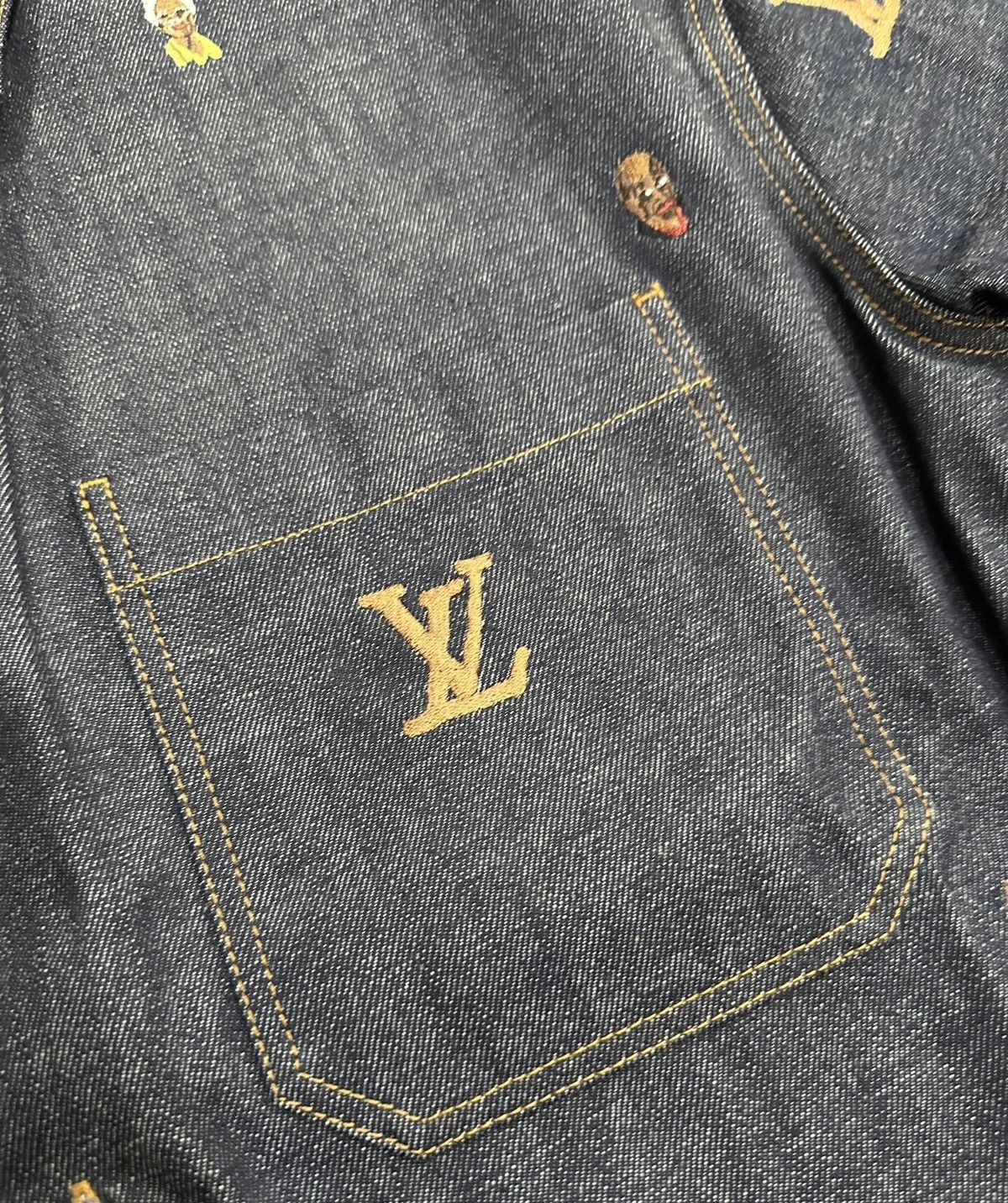 Louis Vuitton Louis Vuitton Pharrell 48 Portrait Embroidered Denim Jacket Size US M / EU 48-50 / 2 - 3 Thumbnail