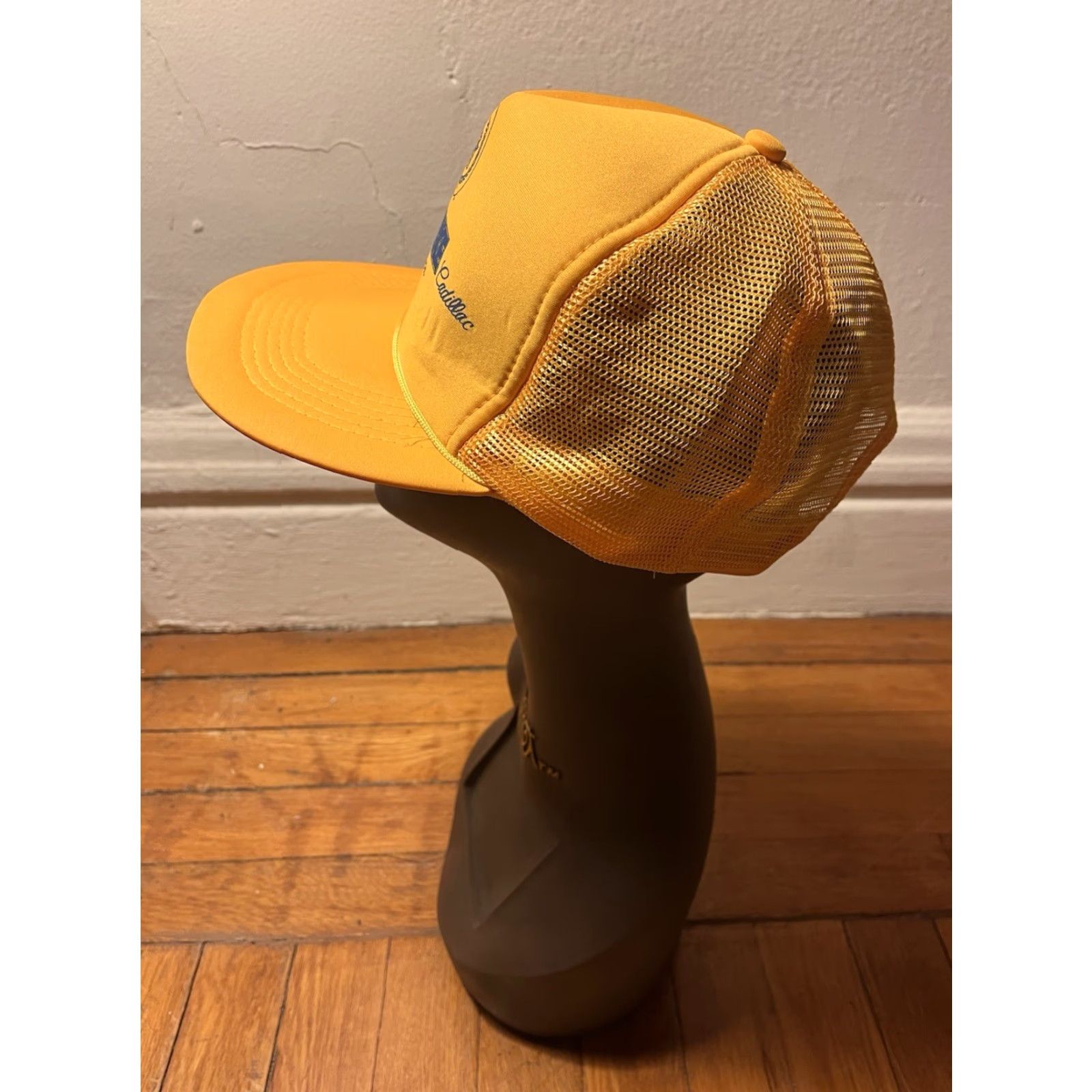 Vintage VINTAGE King O’Rourke Cadillac Snapback Hat Yellow 80s Sunbelt Trucker Hat Men One Size Adjustable Yellow 80s Cars Retro Transportation Mens Size ONE SIZE - 6 Thumbnail