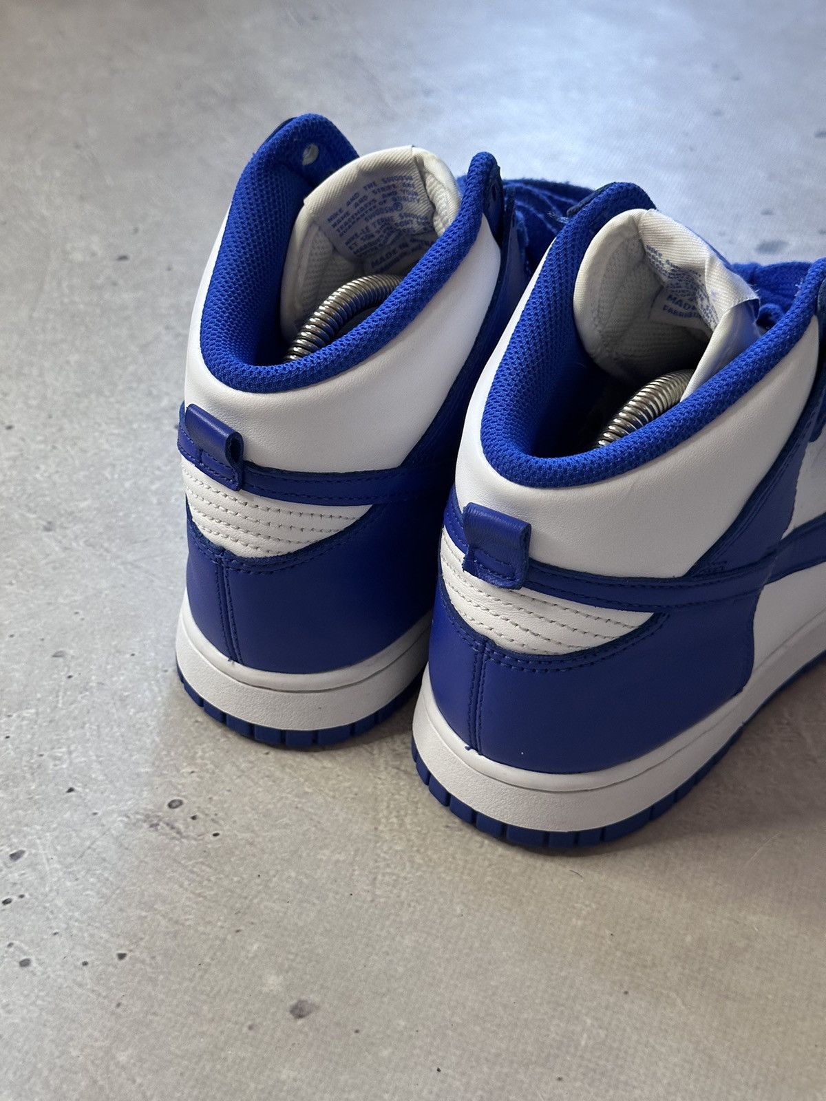 Nike Nike Dunk High Retro 2021 Kentucky Game Royal White Size US 7 / EU 40 - 4 Thumbnail