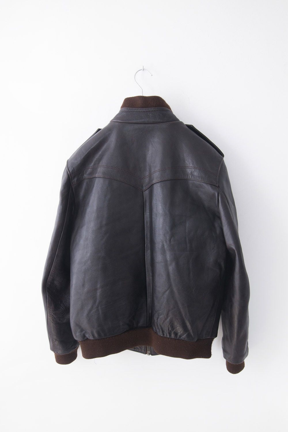 Vintage Vintage 1990's French A2 leather bomber jacket Size US M / EU 48-50 / 2 - 4 Thumbnail