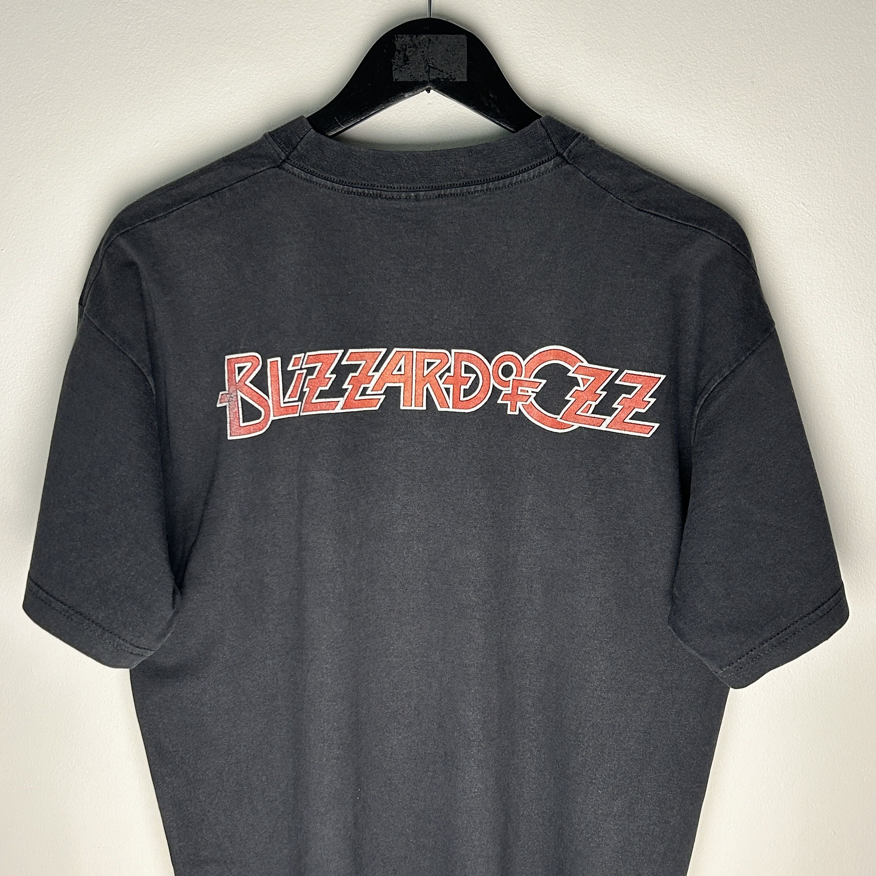Band Tees Vintage Ozzy Osbourne Blizzard of Ozz Band T-shirt Size US L / EU 52-54 / 3 - 4 Thumbnail