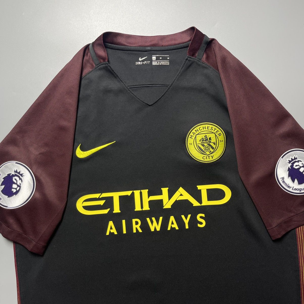 Vintage MAN CITY NIKE 2016/2017 FOOTBALL AWAY JERSEY #10 AGUERO Size US M / EU 48-50 / 2 - 4 Thumbnail