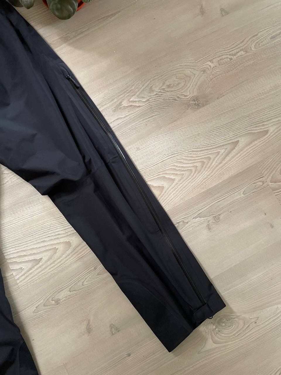 Mountain Hardwear × Outdoor Research Mountain Hardwear Pants Size US 32 / EU 48 - 5 Thumbnail