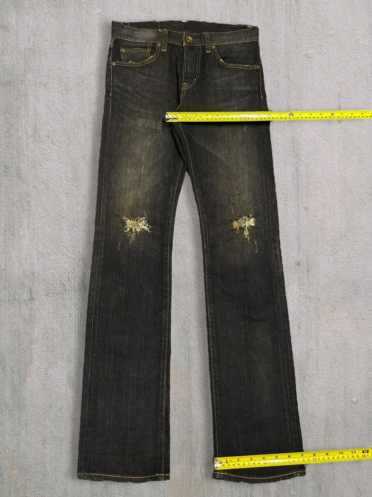 Jun Takahashi Uniqlo Stretchable Slim Straight Denim Mud Wash Ripped Jeans Size 29" - 17 Thumbnail