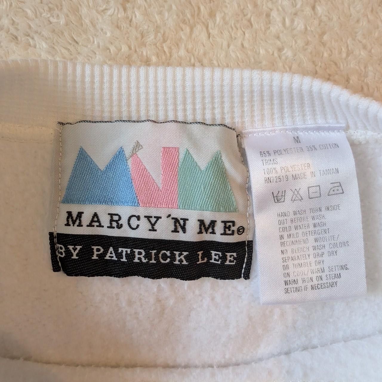 Vintage Vintage 90s White Crewneck Sweatshirt w/Pink Roses & Pearls Size M / US 6-8 / IT 42-44 - 5 Thumbnail