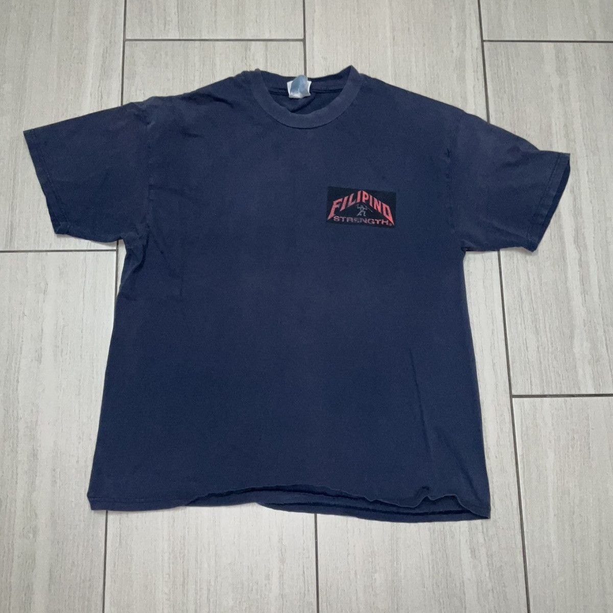 Vintage Vintage Filipino Strength T-shirt Size US XL / EU 56 / 4 - 3 Thumbnail