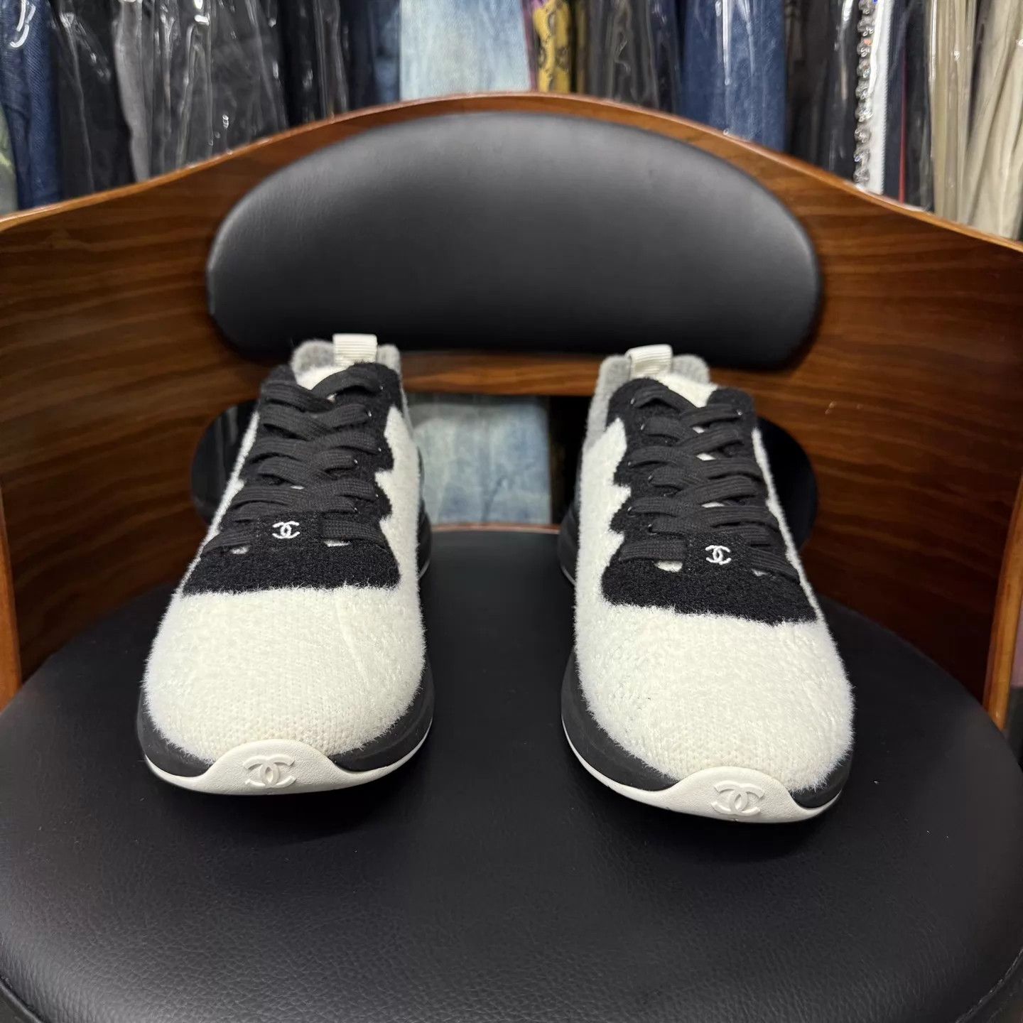 Chanel Chanel Black White Sneakers 41 Mint Size US 8 / EU 41 - 2 Thumbnail