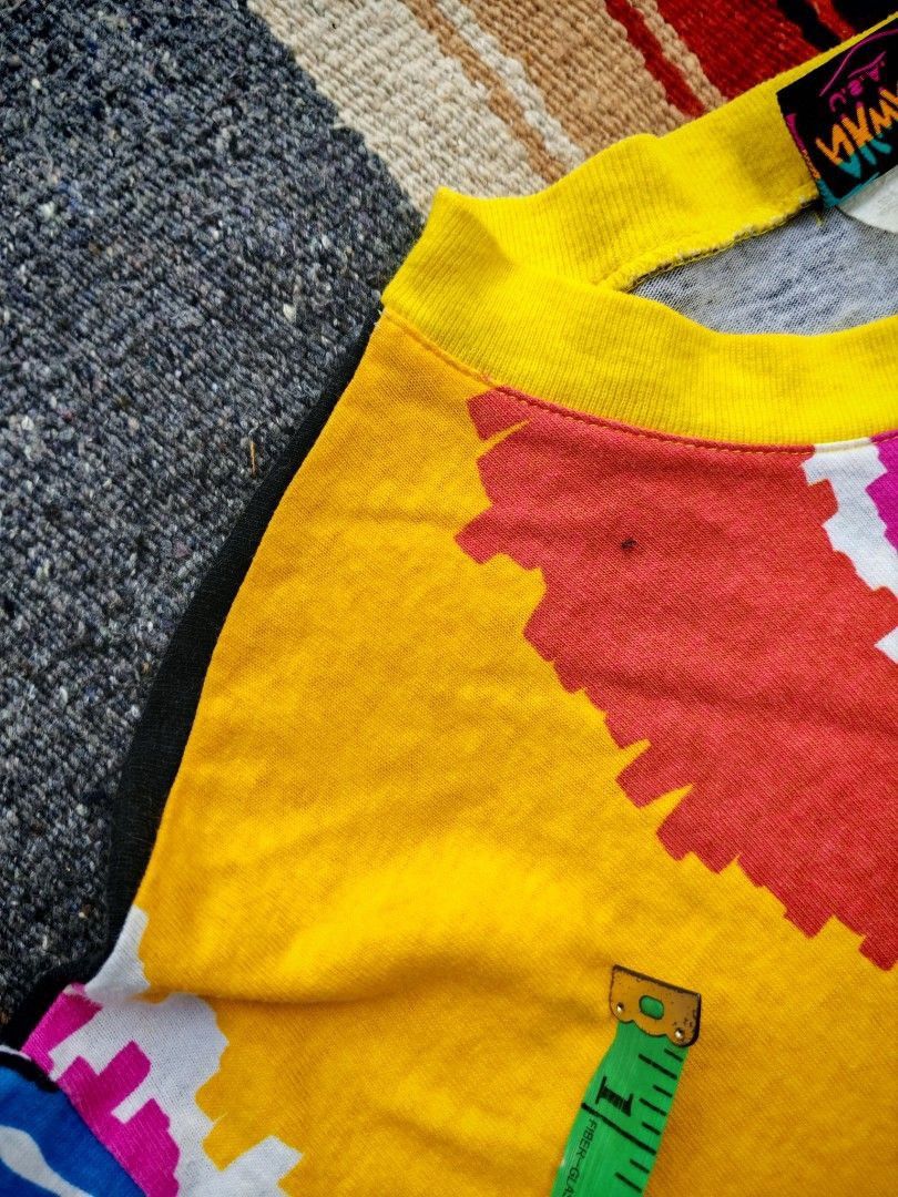 Vintage Vintage AKWA USA All Over Beach Graphic Tee 90s Rare Size US M / EU 48-50 / 2 - 4 Thumbnail