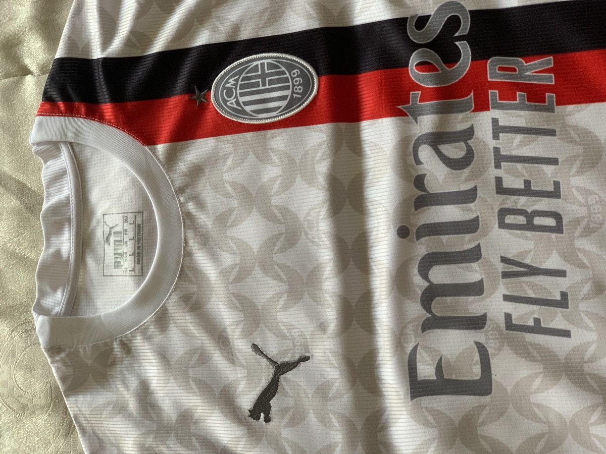 Puma MAGLIA MILAN GARA AWAY 2023/24 Size US L / EU 52-54 / 3 - 4 Thumbnail