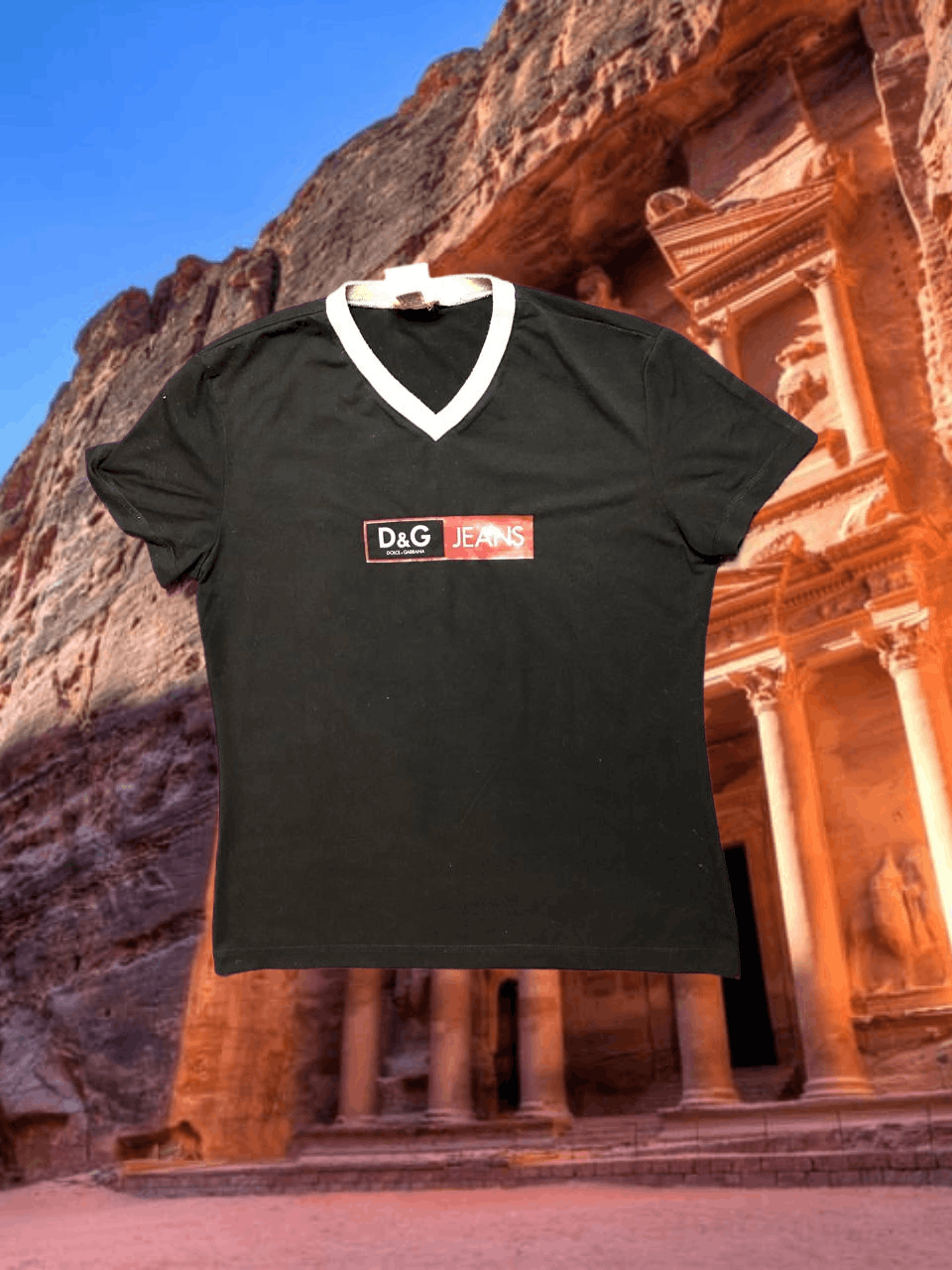 Dolce & Gabbana Vintage logo center D&G Y2K luxury T-Shirt Dolce&Gabbana Size XL / US 12-14 / IT 48-50 - 1 Thumbnail