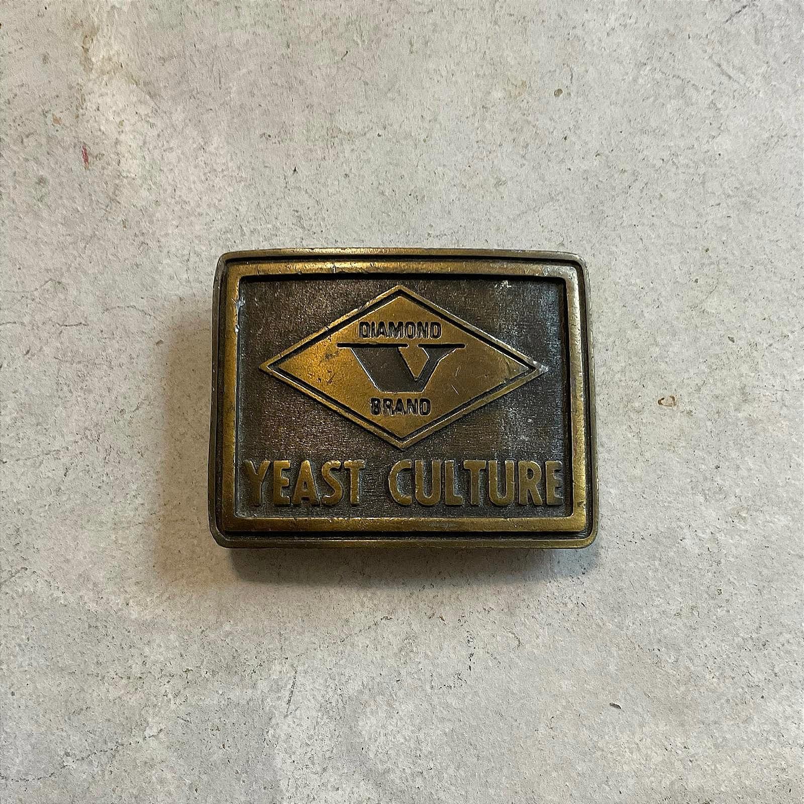 Designer RARE vintage 70's diamond brand yeast culture belt buckle Size ONE SIZE - 1 Thumbnail