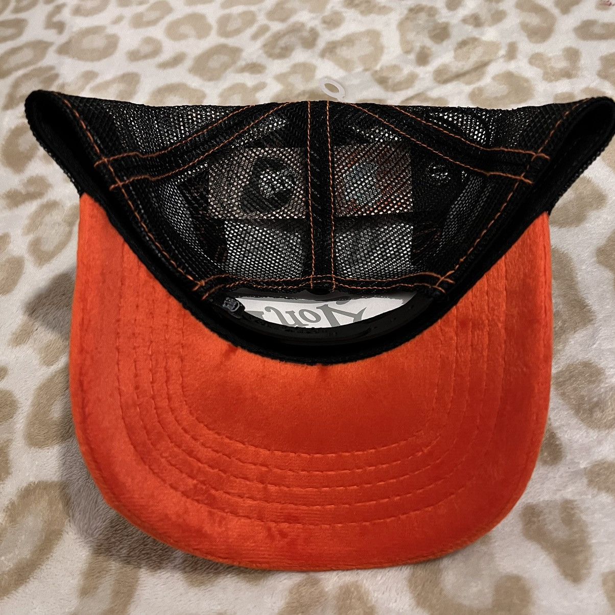 Von Dutch Von Dutch Red Orange Velvet Trucker 90$ Retail Size ONE SIZE - 2 Thumbnail