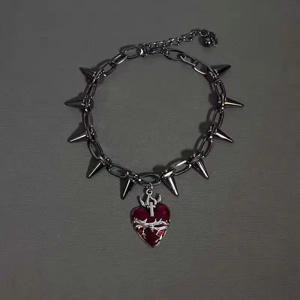 Other Gothic Thorn Red Heart Pendant Necklace Size ONE SIZE - 3 Thumbnail